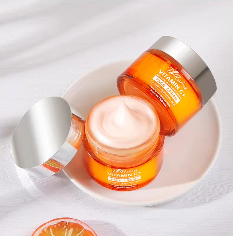 Crème visage hydratante enrichie à la vitamine C